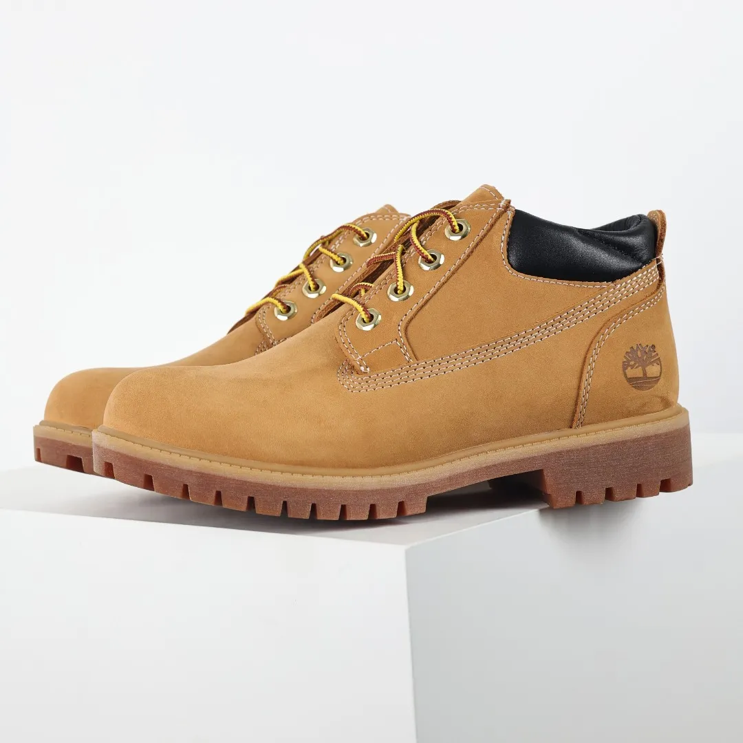 Local self-pickup💰640 Core recommendation Good price Rubber non-slip outsole resists cold and cracks. Authentic and consistent all-leather collar/lining/sole. Equipped with anti-fatigue shock-absorbing honeycomb insole. Extremely comfortable. Full set of original packaging accessories (comes with shoelaces, eraser, and counter bag). Size: 39.5 40 41 42 43 44 45 One size too large.